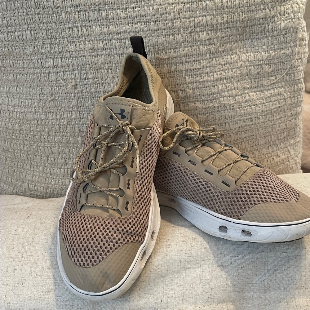 Under Armour Men's Tan and Brown Sneakers